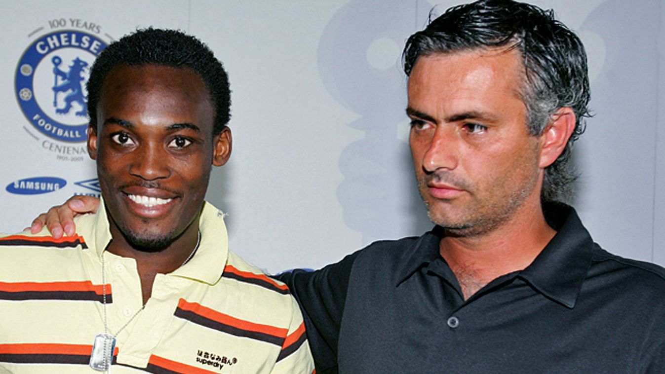 Michael Essien ghánai labdarúgó és Jose Mourinho, Chelsea