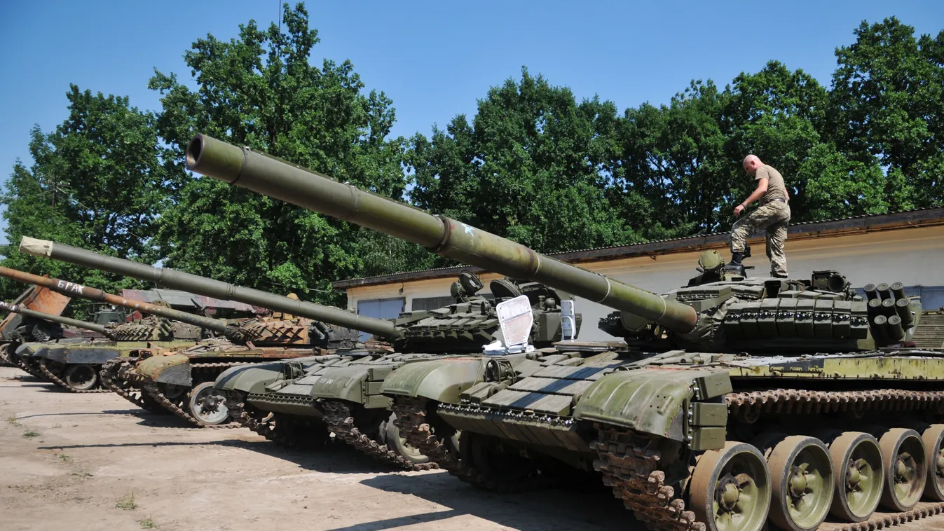tanks armor repair apc infantry combat vehicles SQUARE FORMAT 2676620 08/07/2015 Armored equipment to be repaired at Lviv Armor Repair Plant. Stringer/RIA Novosti 