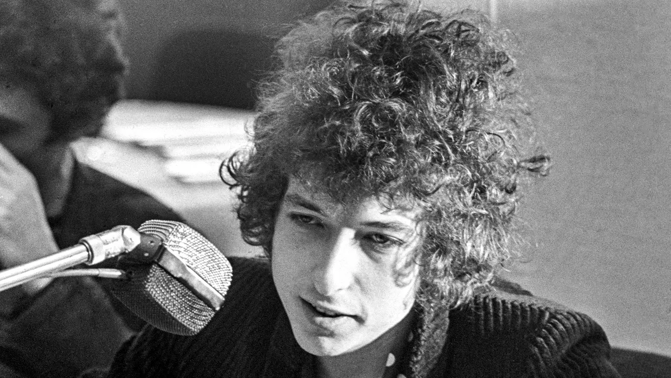 80 éves lett a világhírű zenész, aki belevitte a drogozásba a Beatlest Bob Dylan 