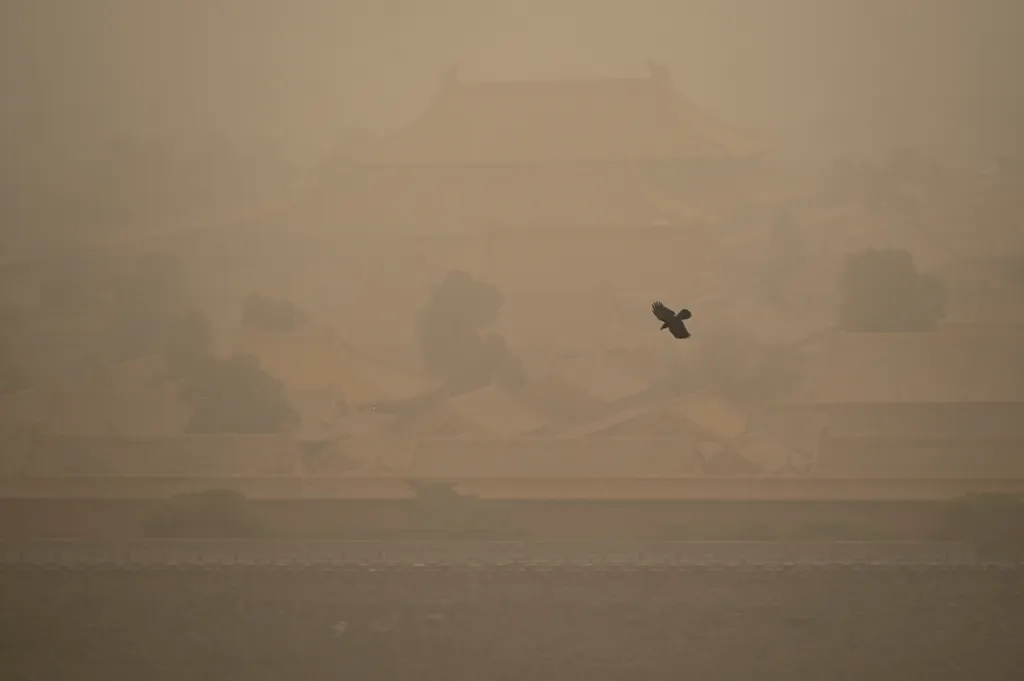 pollution weather Homokvihar Peking 