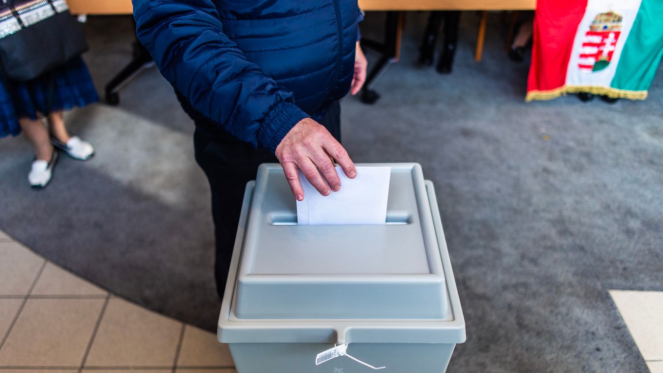 Önkormányzati választások 2019 Budapest, szavazás, urna 