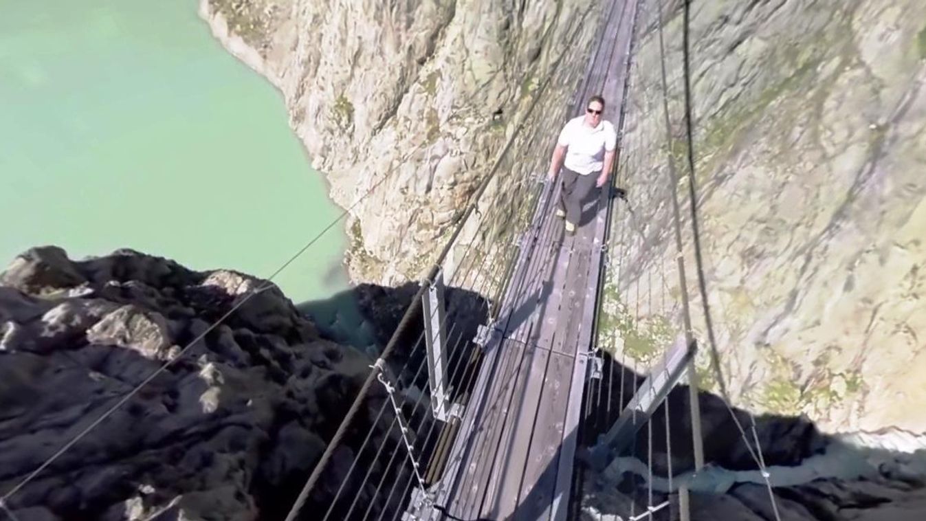 Trift híd függőhíd Svájc 