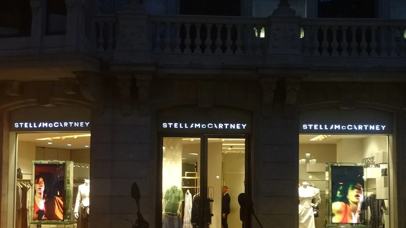 Stella McCartney ruházati bolt 