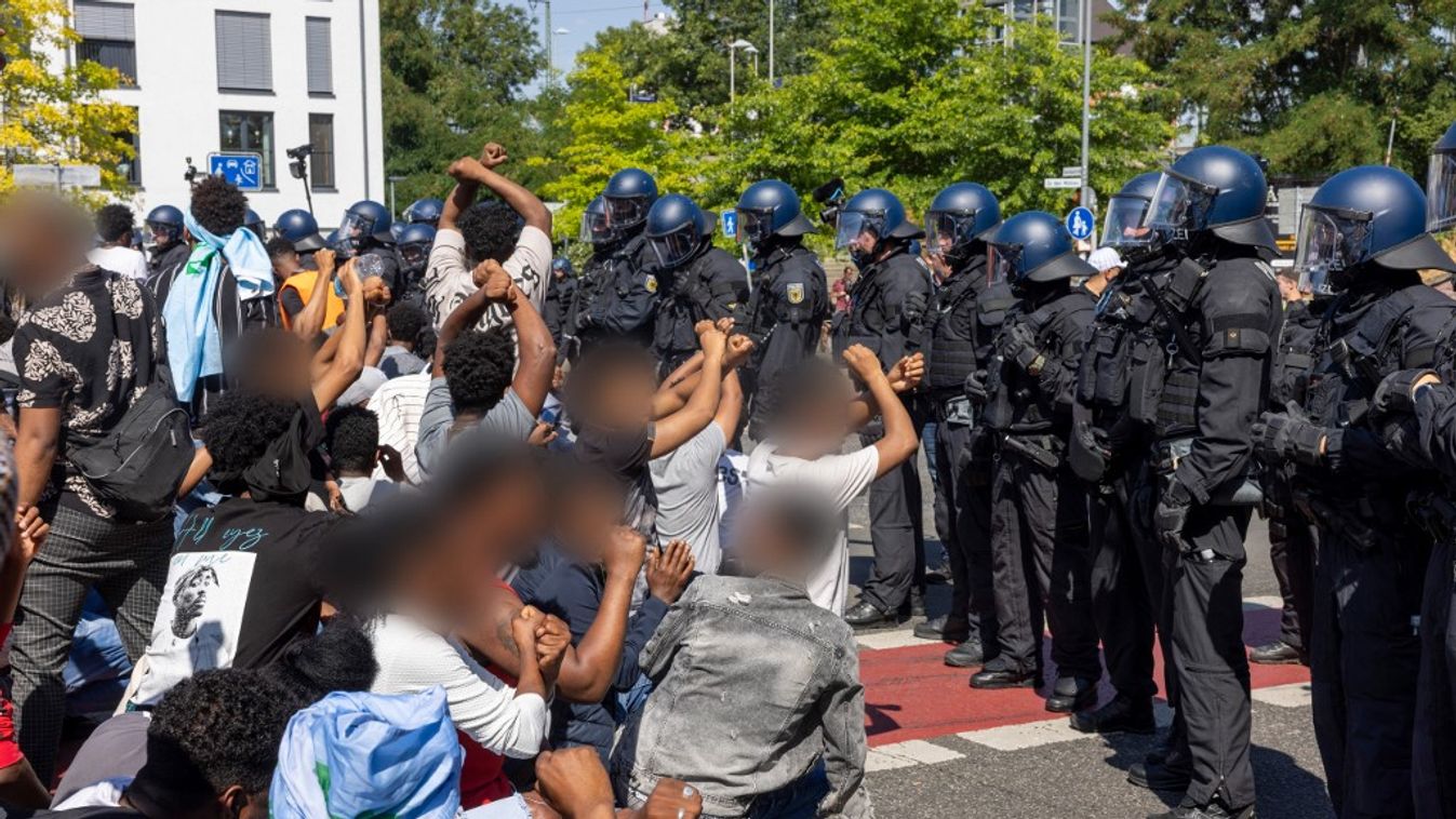 Eritrea Festival in Giessen Crime, Law and Justice Contests lhe police Horizontal 