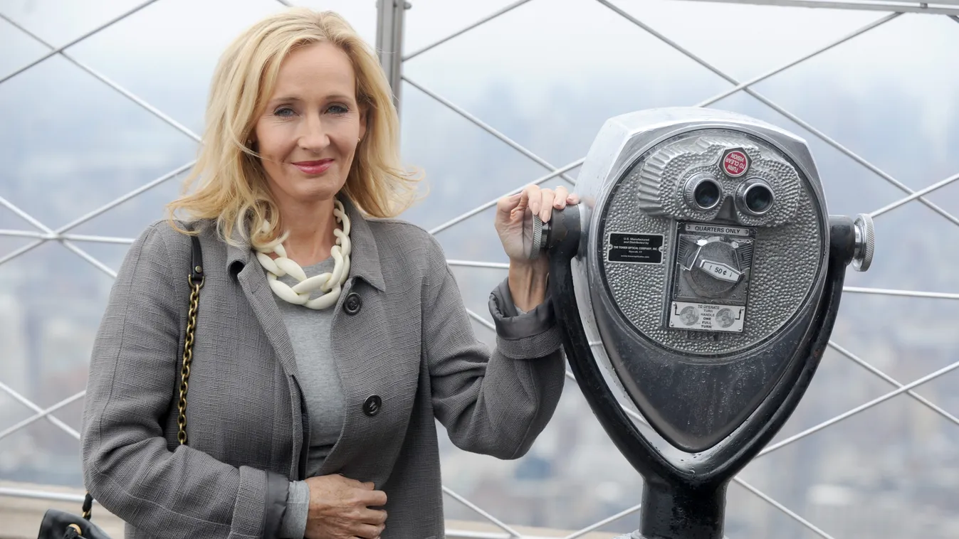J.K. Rowling Lights The Empire State Building J. K. Rowling NurPhoto April 9 2015 9th April 2015 Empire State Building News Events SQUARE FORMAT 