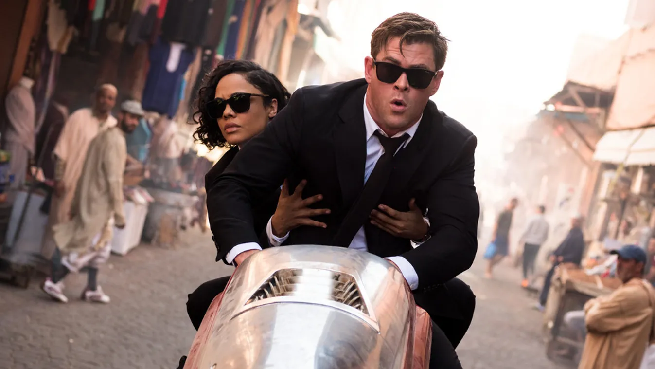 Chris Hemsworth (H) with Em (Tessa Thompson) in Marrakech in Columbia Pictures' MEN IN BLACK: INTERNATIONAL. 