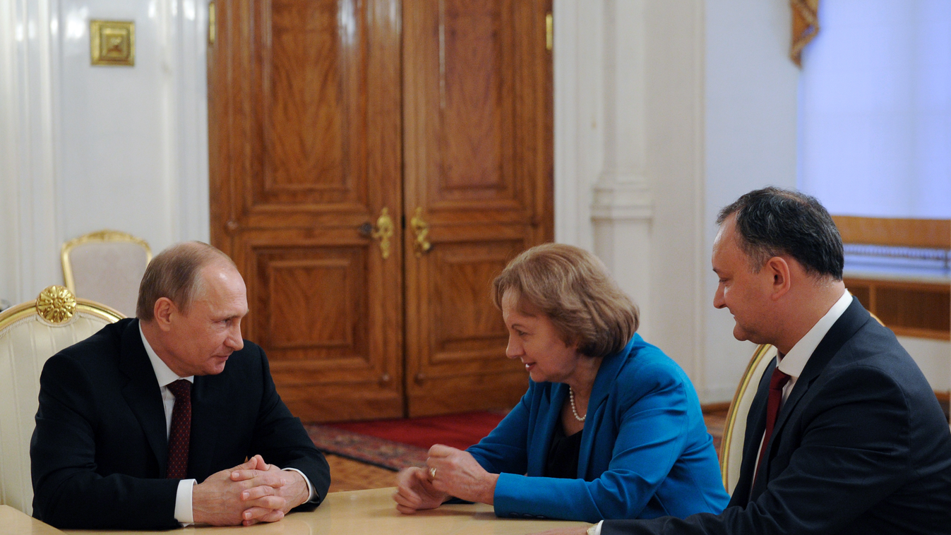 Vladimir Putin meets with leader of the Moldovan Party of Socialists Igor Dodon and former Prime Minister of Moldova Zinaida Greceanîi SQUARE FORMAT 