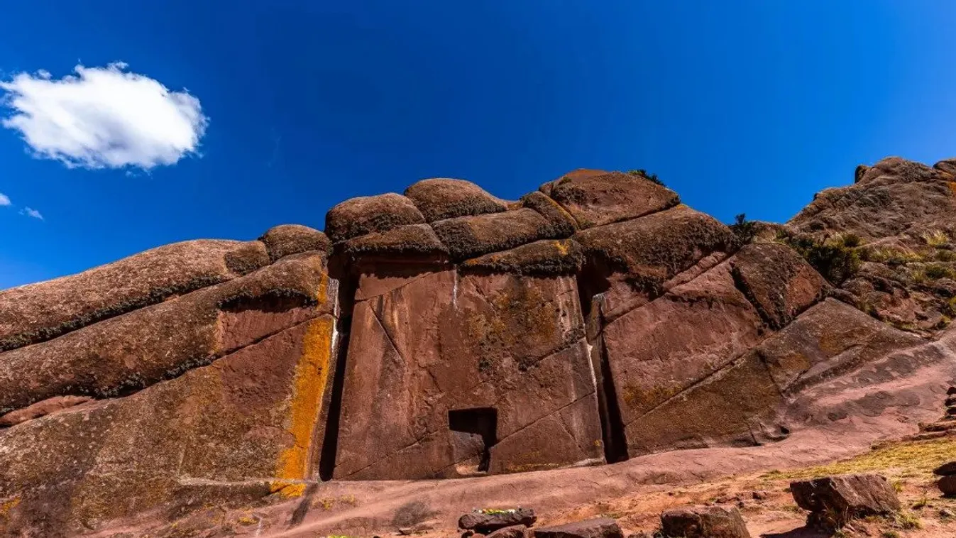 Peru, kapu, istenek átjárója 
