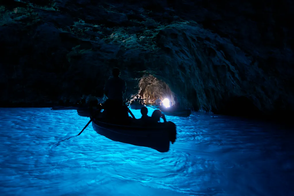Exploring Naples - A Place to Visit Topics World Culture Ocean Grotta Azzurra Island of Capri Sea Cave Tourist Attraction 