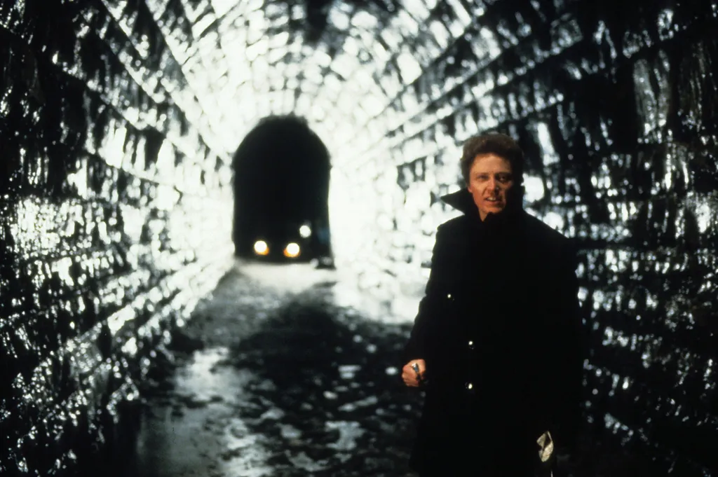 The Dead Zone Cinema Stephen King fantasy Horizontal MAN TUNNEL 