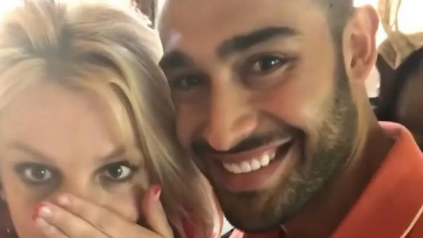 Britney Spears és Sam Asghari, eljegyzési gyűrű 