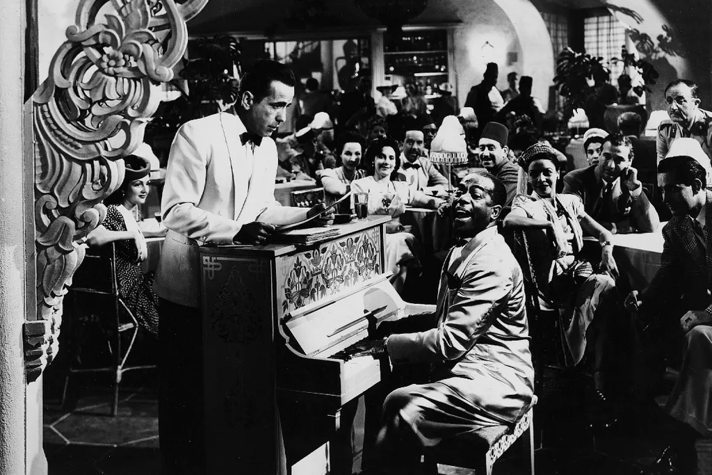 Casablanca 19 érdekesség az újra moziba kerülő Casablancáról
 kult 