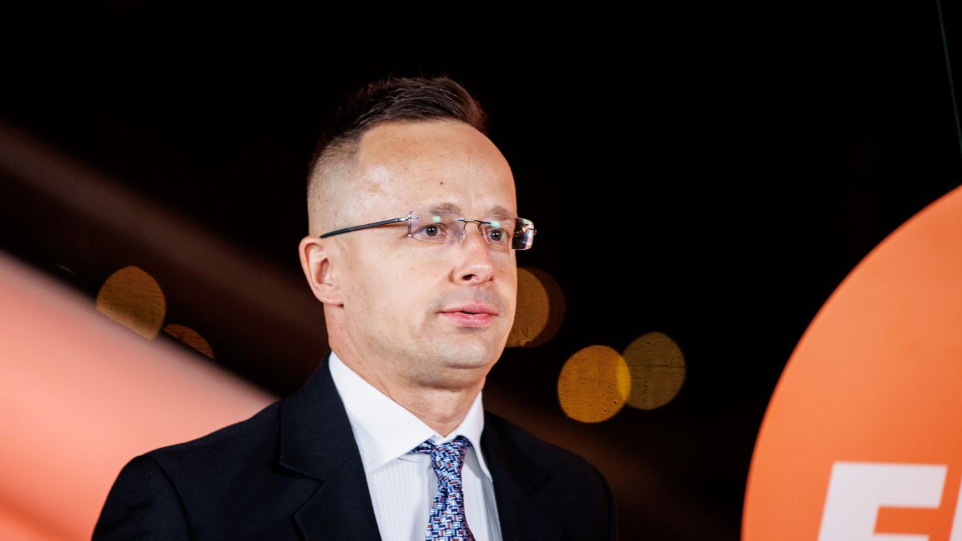 Választás 2022, 2022-es magyarországi országgyűlési választás, eredményváró, Szijjártó Péter külgazdasági és külügyminiszter 