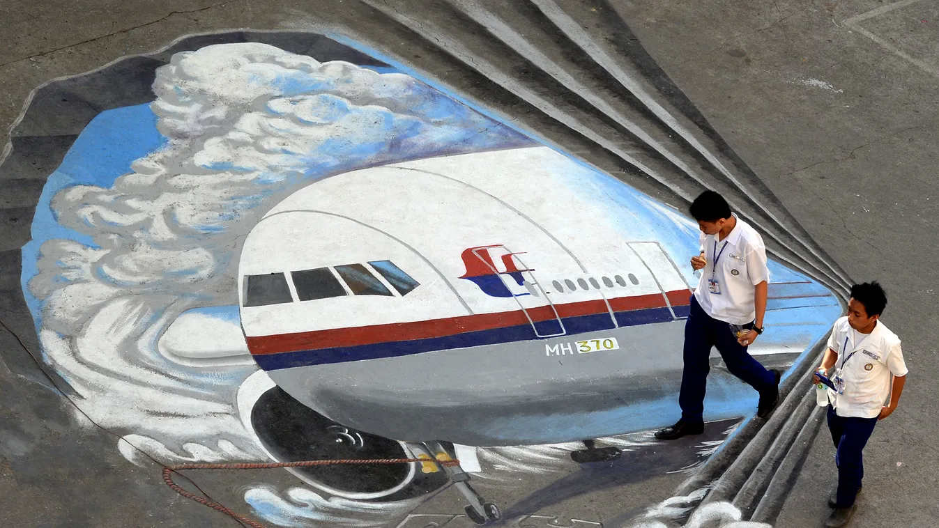 Eltűnt malajziai utasszállító repülő, maláj repülőgép, murál egy manilai iskola udvarán 