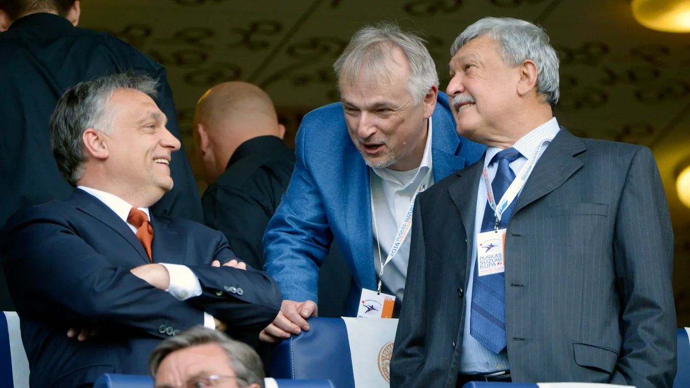 Hernádi Zsolt; Orbán Viktor; Csányi Sándor avatás beszélget ÉPÜLET Foglalkozás FOTÓ ÁLTALÁNOS HÉTKÖZNAPI Közéleti személyiség foglalkozása lelátó megnyitó miniszterelnök politikus sportvezető SZEMÉLY 