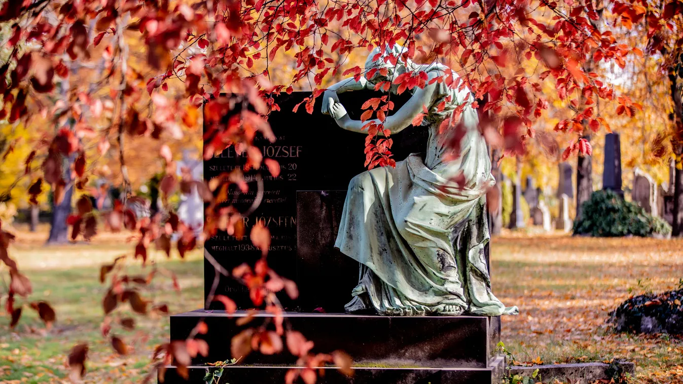 Fiumei sírkert temető Mindenszentek halottak napja ősz 