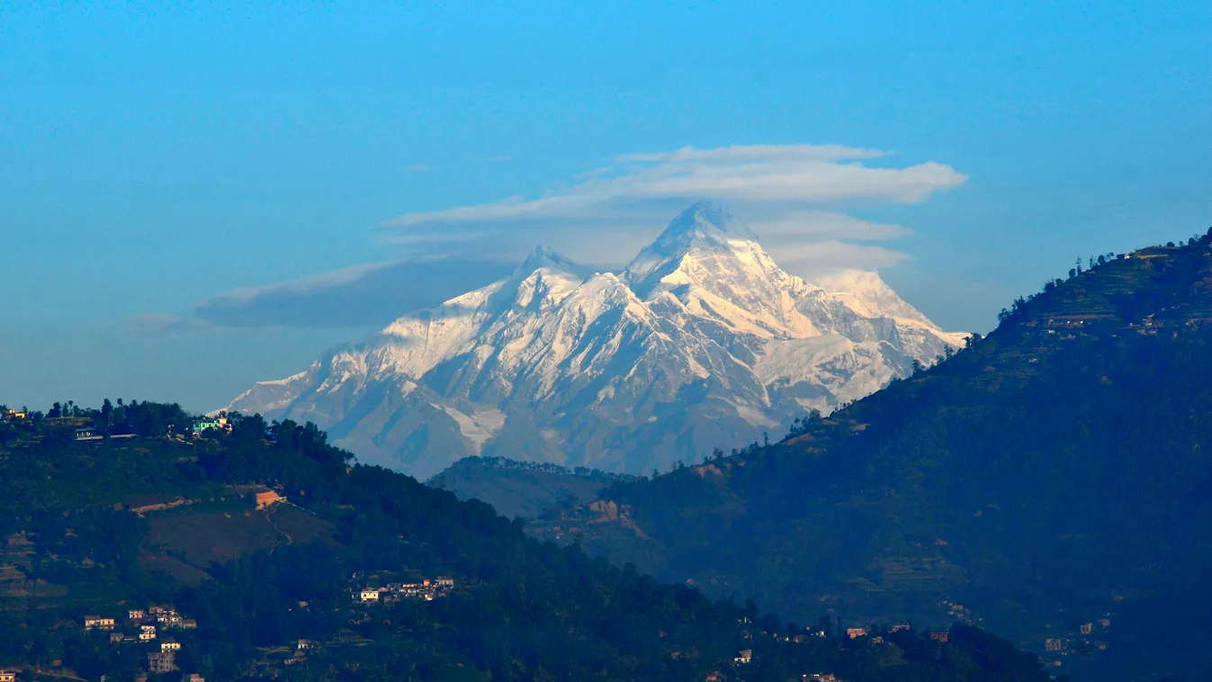 Mountains Himalayas from Kathmandu Valley MOUNTAIN Mountains Landscapes Cityscapes hazy weather CLIMATE Climate Change Fogg FOG Cityscape Kathmandu Nepal Himal Chuli Manaslu GANESH Langtang Dorje Lakpa Mount Everest 