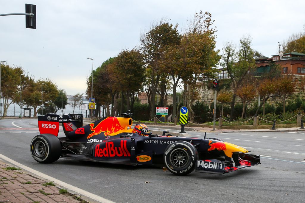 Forma-1, Red Bull Racing, Isztambul, Szeráj Csúcs 