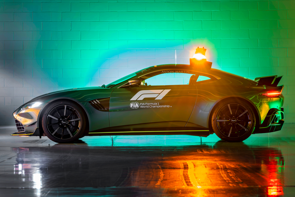 Forma-1, Aston Martin, Safety Car, biztonsági autó, Vantage 