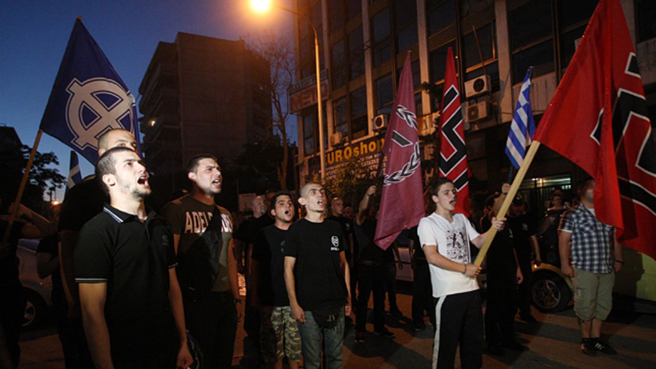 Görögország, görög választások, a szélsőjobboldali párt, az Arany Hajnal szimpatizánsai Szalonikiben 