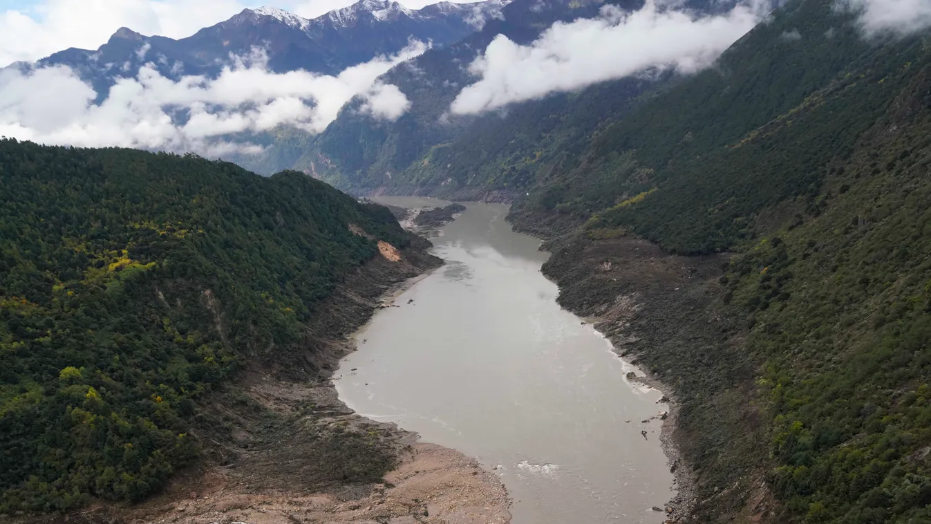 Yarlung Tsangpo folyó, Kína Yarlung Tsangpo folyóján tervezett vízi erőművei, 2020 