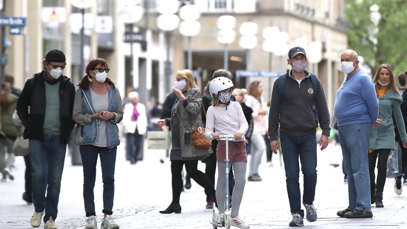 Koronavírus, Németország, München, maszk, arcmaszk, védőmaszk 