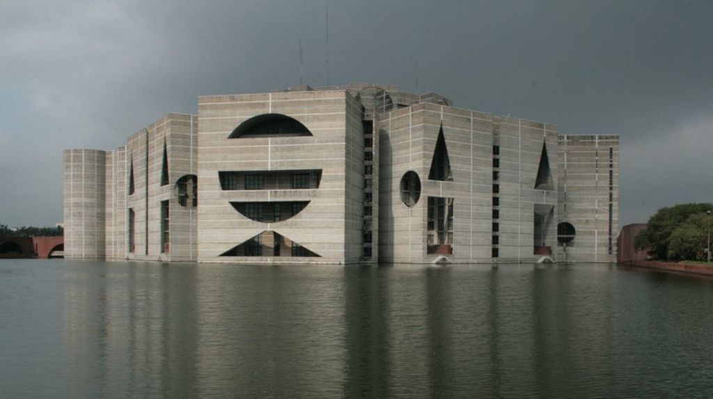 brutalista építészet a világ körül galéria, national assembly building of bangladesh 
