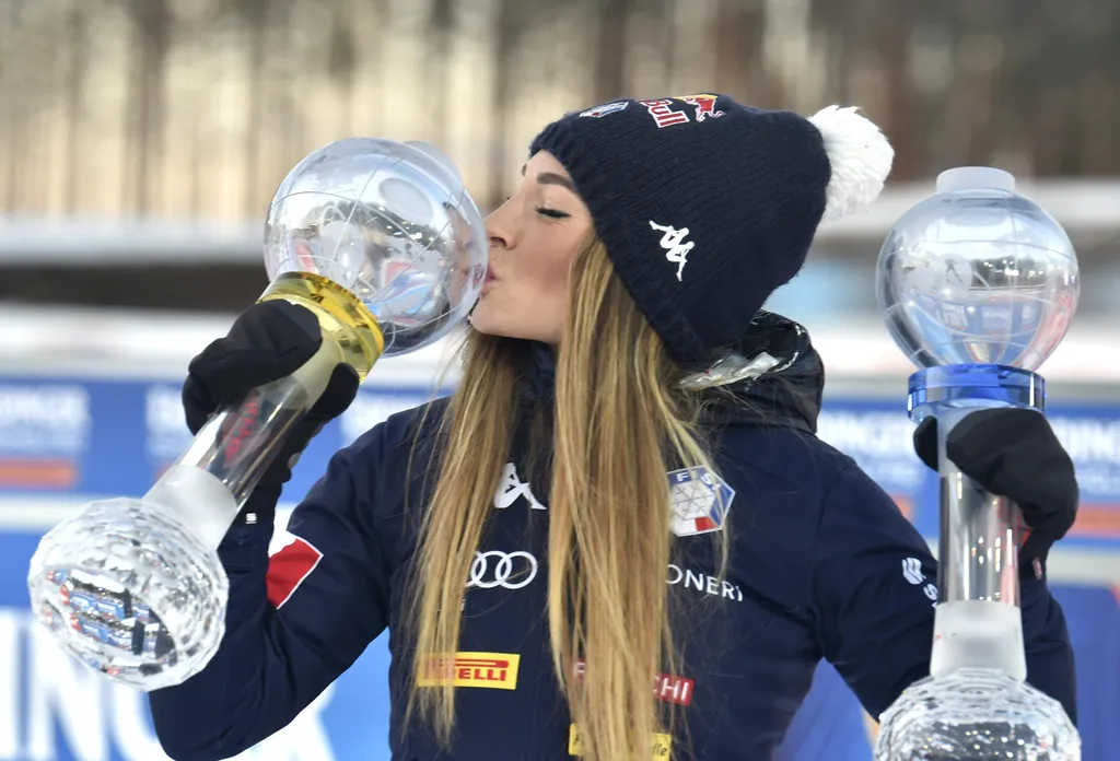 sports biathlon world cup ibu women ladies pursuit sport competition competitions woman Horizontal 