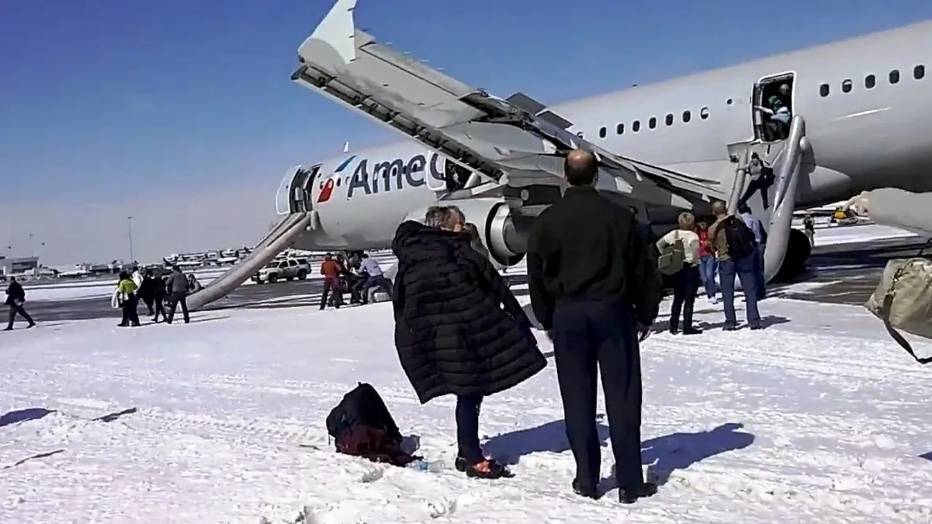 American Airlines evakuálás Denver 