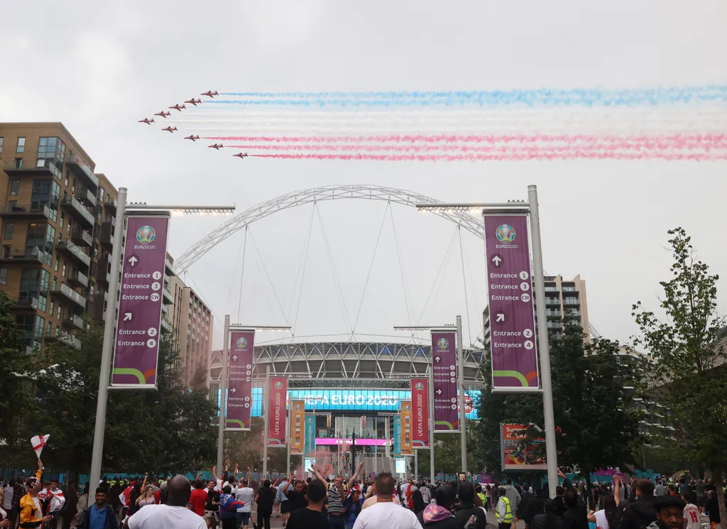 Képeken az Európa-bajnokság döntőjét megelőző ceremónia, Olaszország - Anglia, Foci EB, labdarúgó Európa-bajnokság, Euro 2020, labdarúgás, döntő, Wembley Stadion, London, 2021.07.11. 