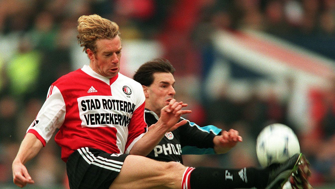SOCCER-FEYENOORD VS PSV Square Horizontal SPORT-ACTION MATCH FOOTBALL 