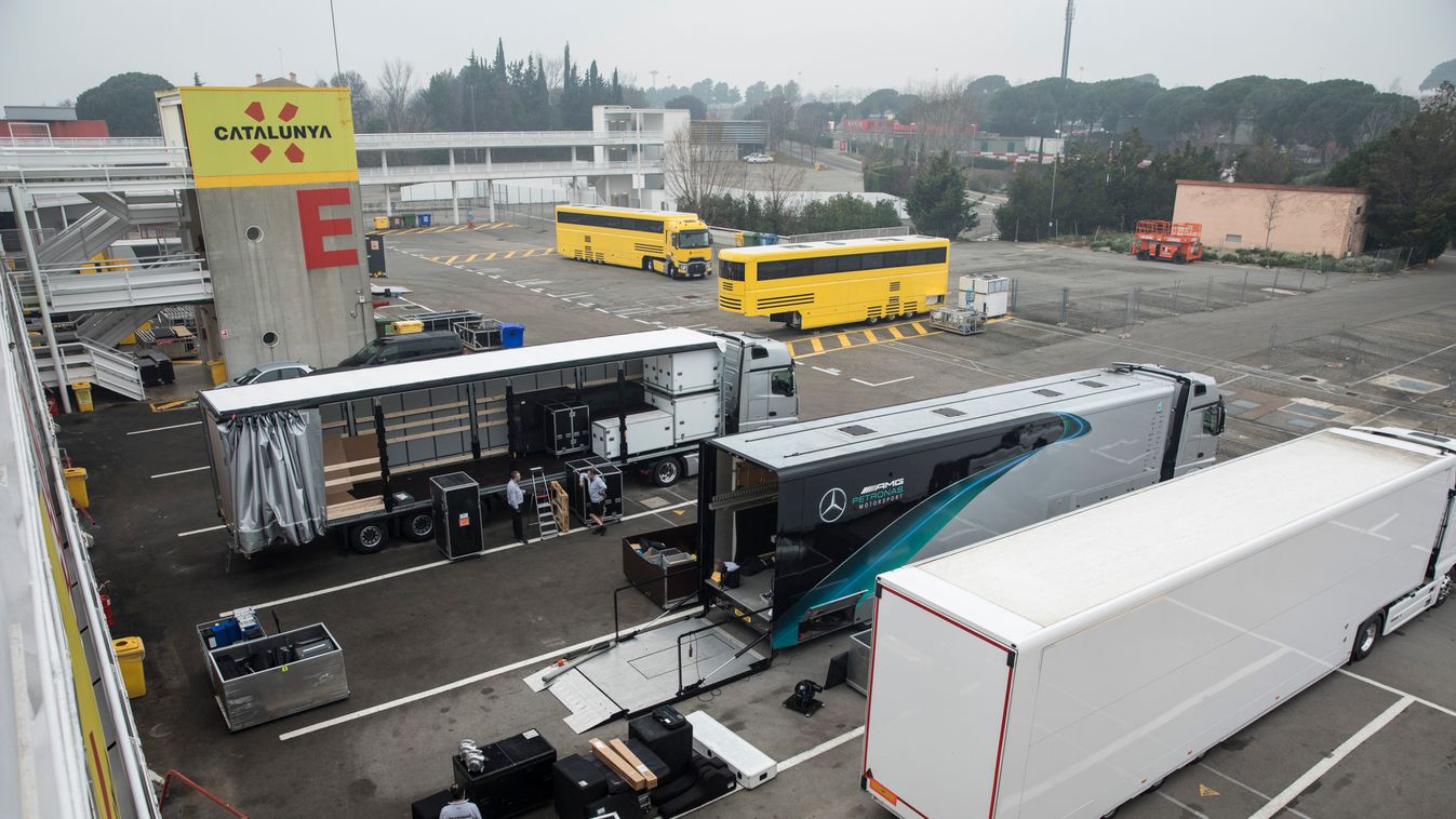 Forma-1, Mercedes-AMG Petronas kamion, Barcelona teszt 2018 
