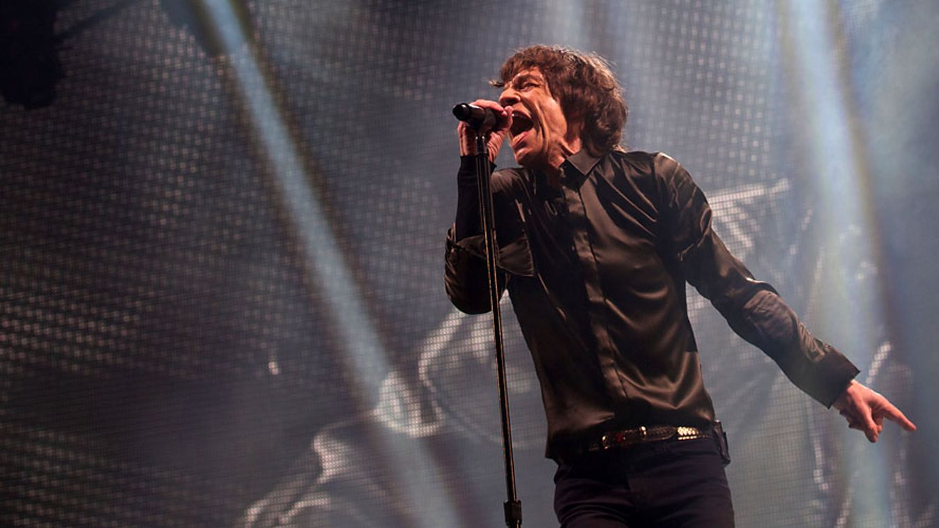 A Rolling Stones fellépése a Glastonbury fesztiválon, Mick Jagger