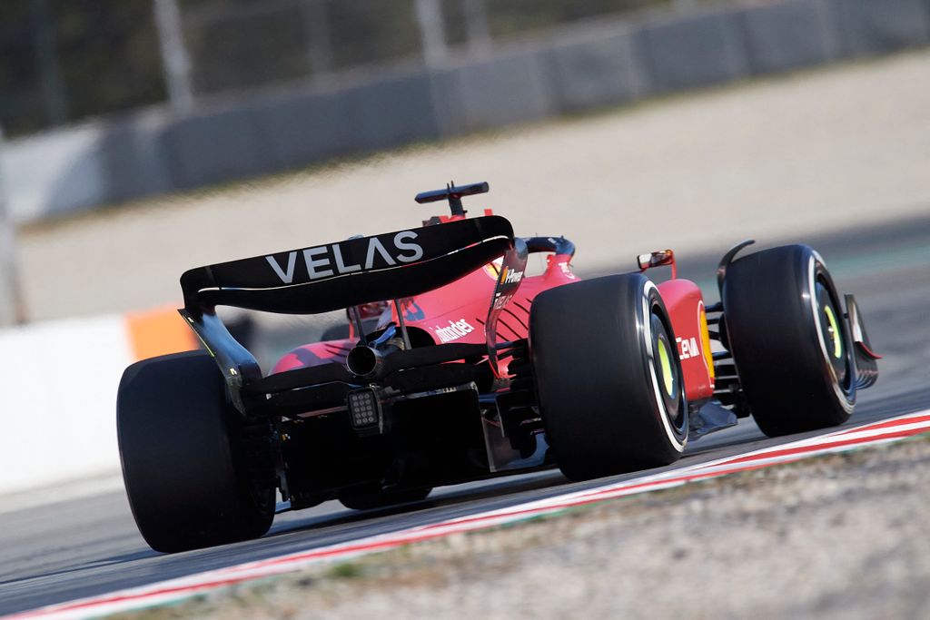 Forma-1, Carlos Sainz, Ferrari, Barcelona teszt 2022, 2. nap 