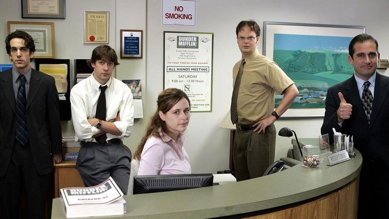The Office: An American Workplace (NBC) season 1
Spring 2005
Shown: B.J. Novak (as Ryan Howard), John Krasinski (as Jim Halpert), Jenna Fischer (as Pam Beesley), Rainn Wilson (as Dwight Schrute), Steve Carell (as Michael Scott) 