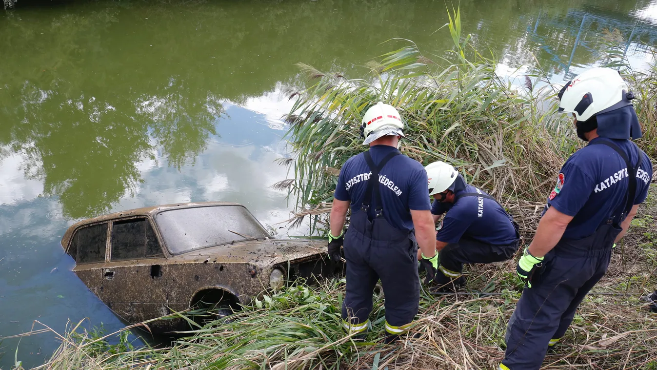 Lada autó megtalálás búvárok Zala folyó 