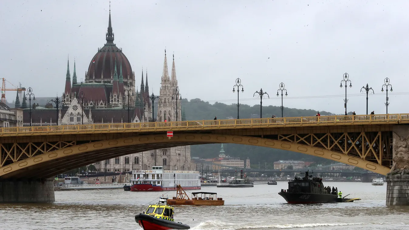 Hableány Duna hajóbaleset Dunai hajóbaleset: a szállodahajó kapitánya tagadja, hogy szabályt vétett 