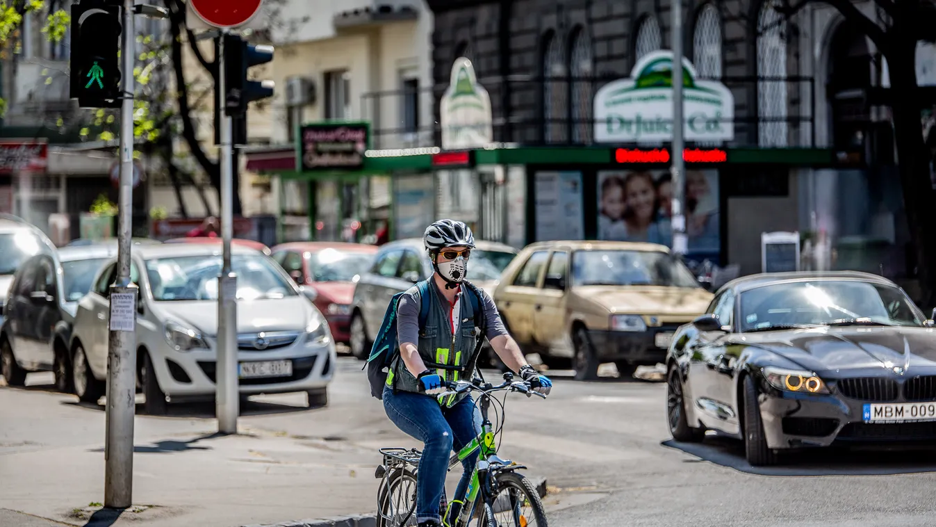 koronavírus korona vírus járvány fertőzés betegség illusztráció bicikli utca közlekedés maszk Budapest 