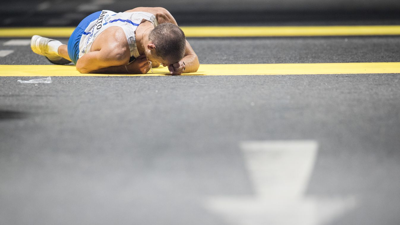 World Championships in Athletics Sports ATHLETICS WORLD CUP IAAF GO men exhausted 