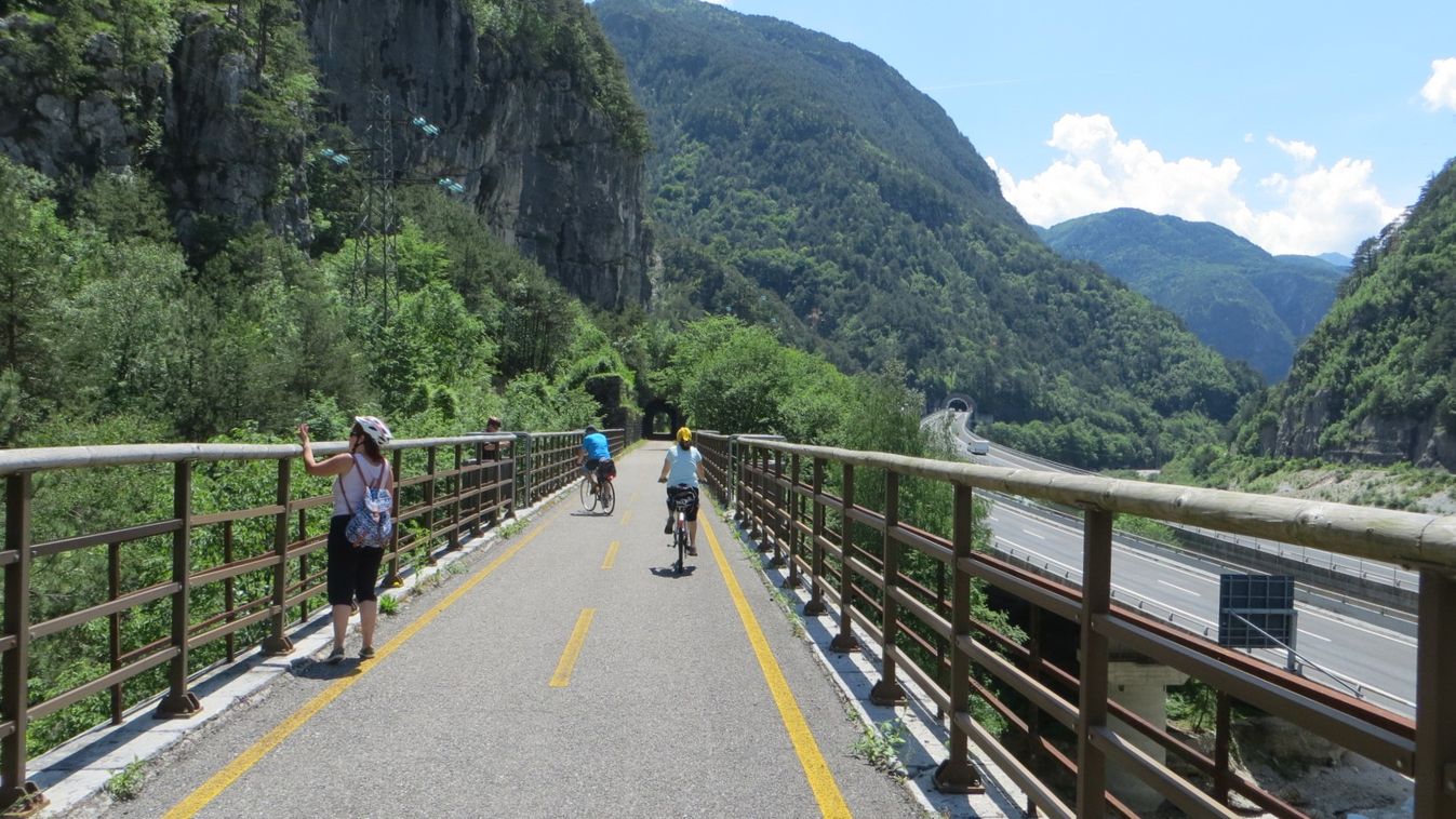 Pontebba Carnia bicikliút Alpok-Adria kerékpárút 