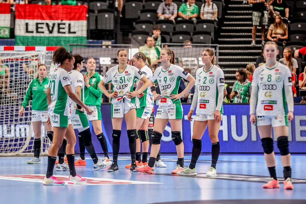 női kézilabda BL Final Four Budapest, MVM Dome, női kézilabda, Bajnokok Ligája négyes döntő, 2023, EHF FINAL4 WOMEN 2023, Győr, győri szurkolók, Győri Audi ETO KC–Vipers Kristiansand, vége 