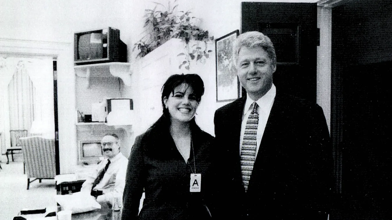 monica lewinsky és bill clinton a fehér házban 1998-ban 