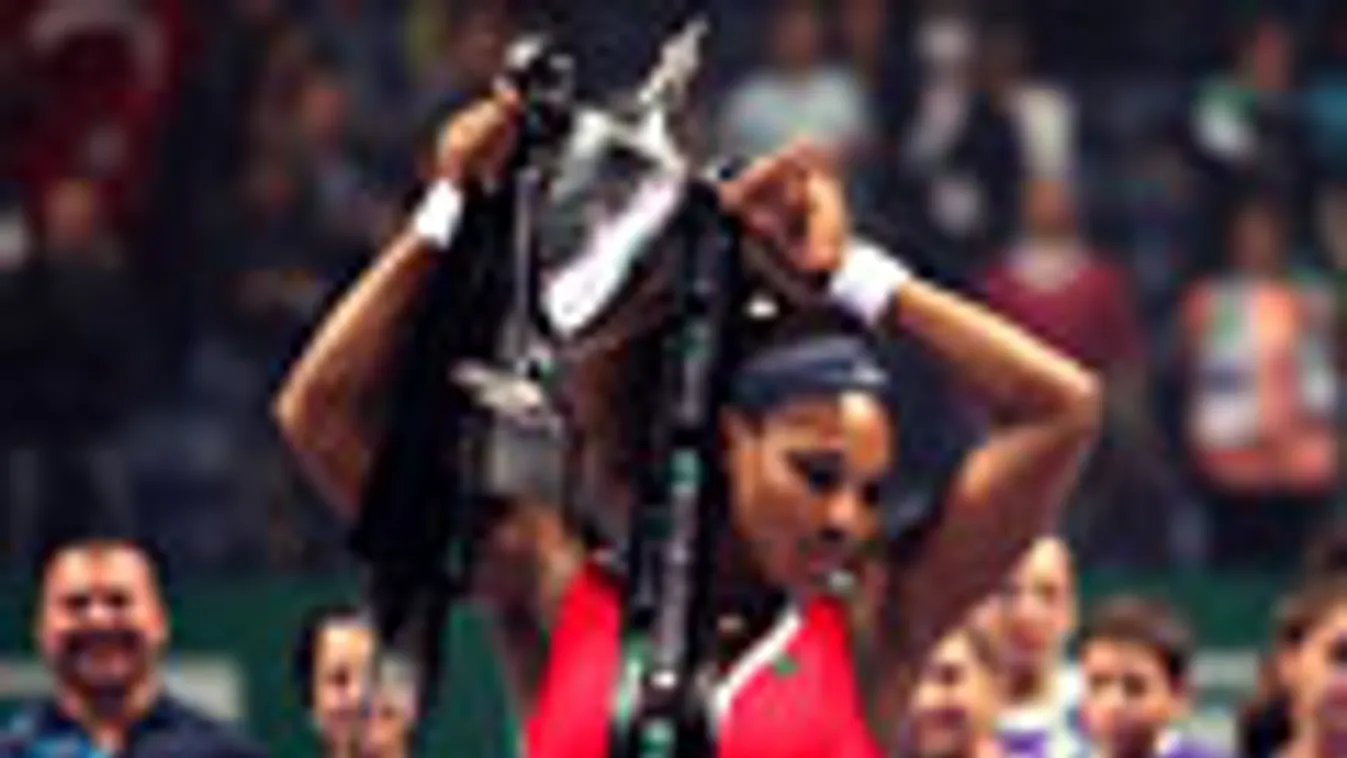 Serena Williams, Williams-korszak, megnyerte a női tenisz-vb-t, Isztambul, 