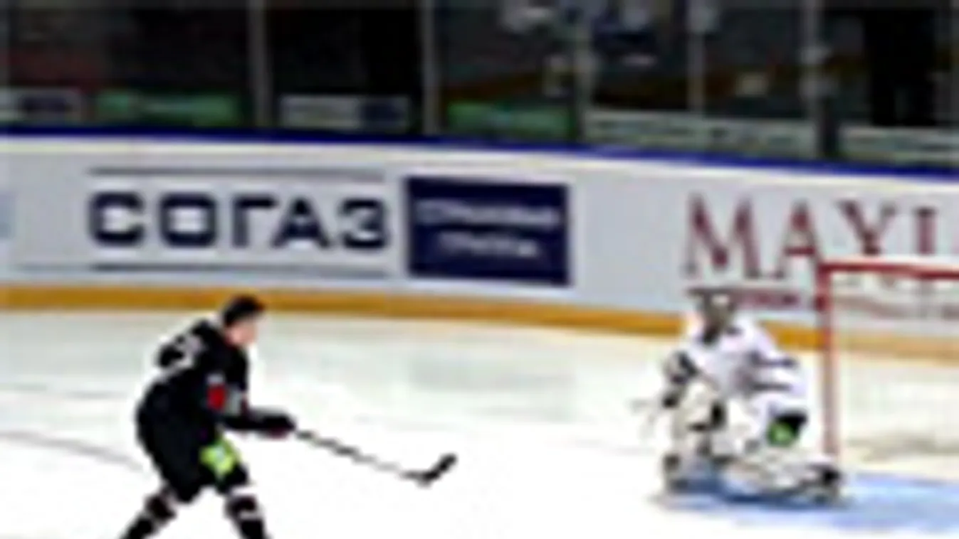 Vlagyimir Taraszenko jégkorongozó trükkje