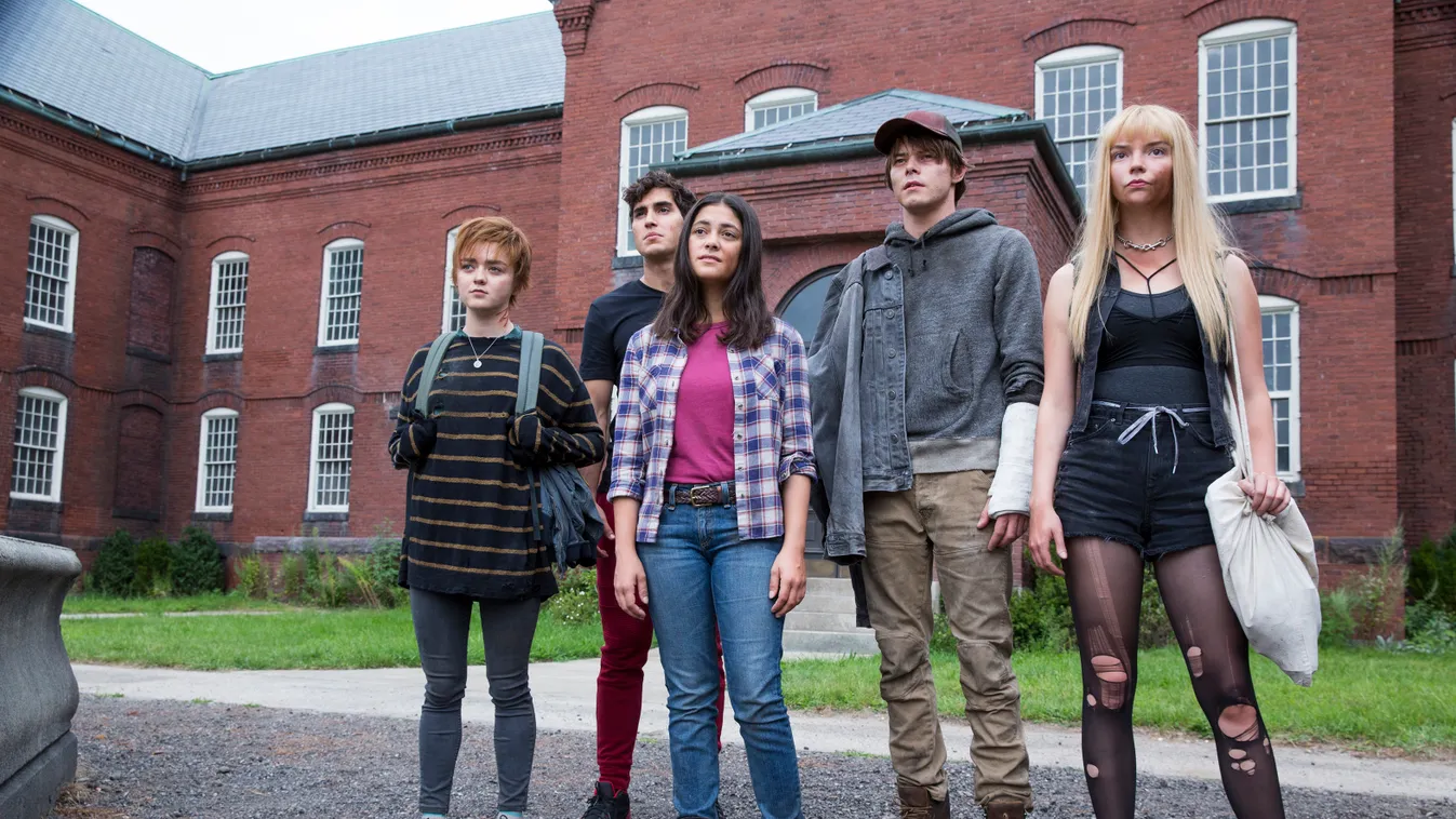 Maisie Williams, Henry Zaga, Blu Hunt, Charlie Heaton and Anya Taylor-Joy in “The New Mutants.” 