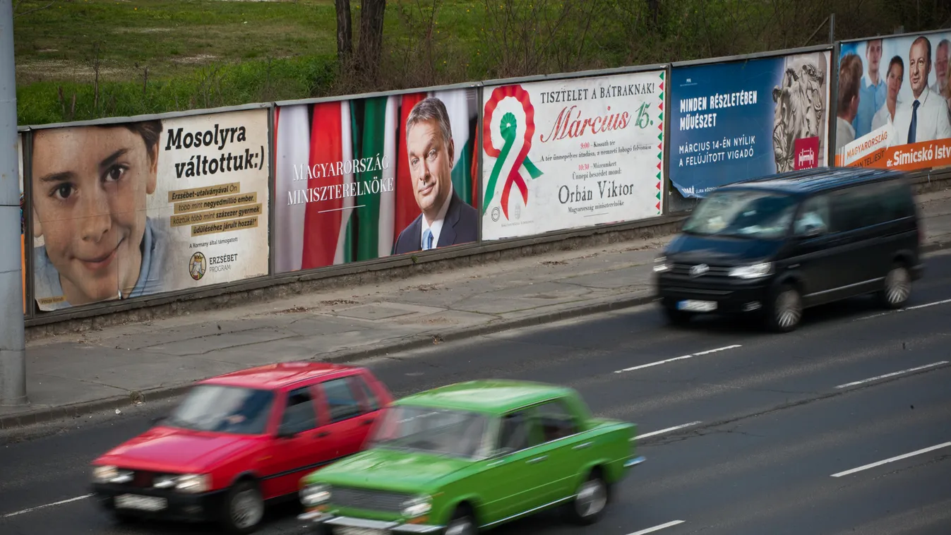 Orbán Viktor, Fidesz kampány, új plakát, Orbán Viktor Magyarország miniszterelnöke felirattal 