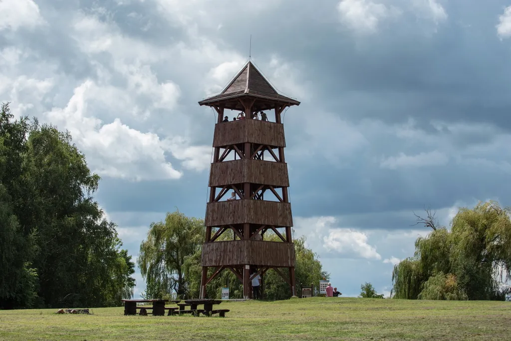 Balatonmagyaród, Balaton, Kányavári sziget, híd, fahíd, Kis-Balaton, ikonikus építmény 