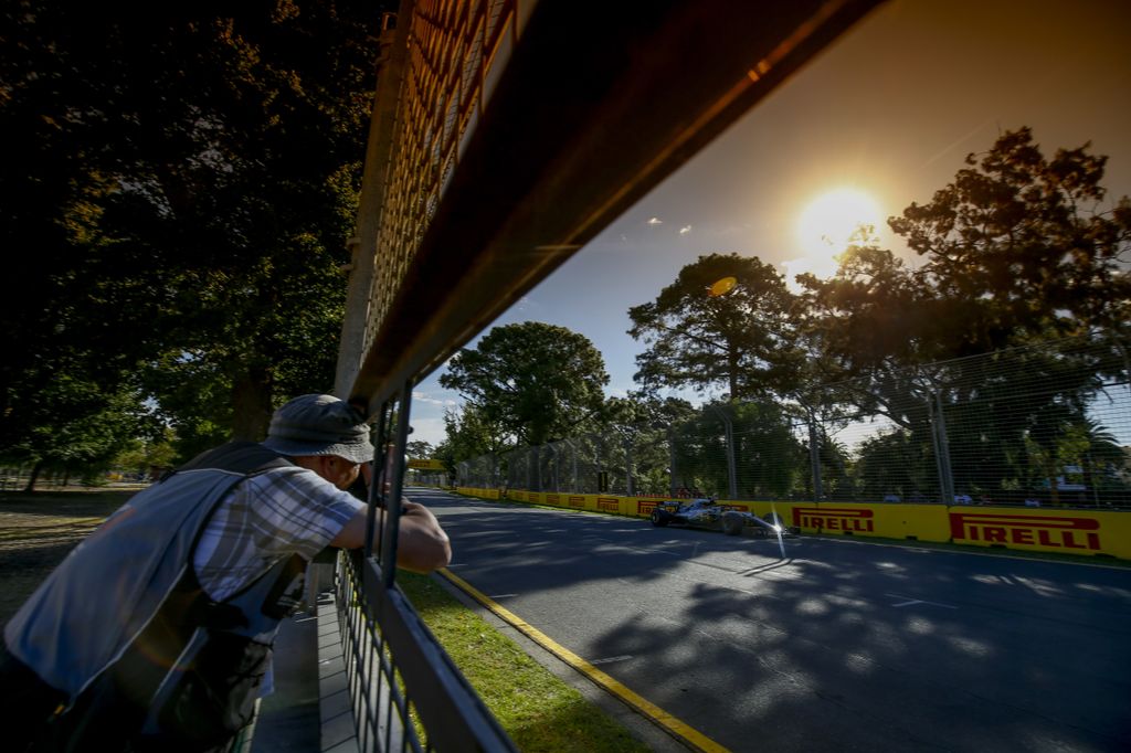 A Forma-1-es Ausztrál Nagydíj pénteki napja, Valtteri Bottas, Mercedes-AMG Petronas 