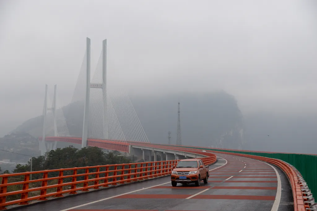 Duge bridge 2022.1. CHINA-YUNNAN-BRIDGE-OPERATION(CN) ce Horizontal 