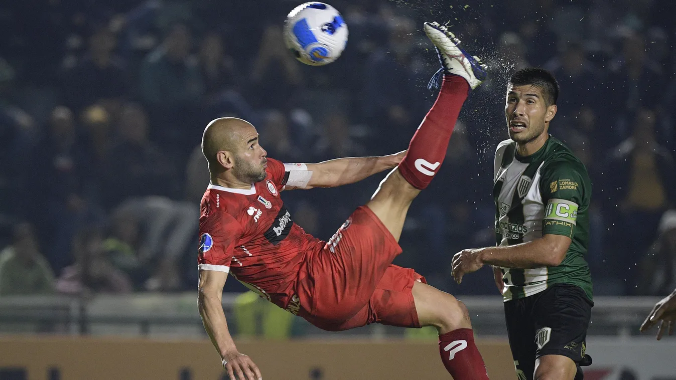 fbl TOPSHOTS Horizontal COPA SUDAMERICANA 